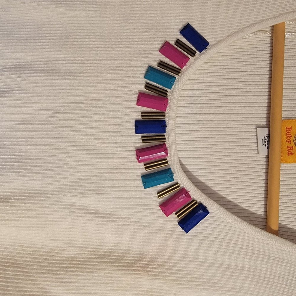 Ruby Rd tank - Picture 2 of 3